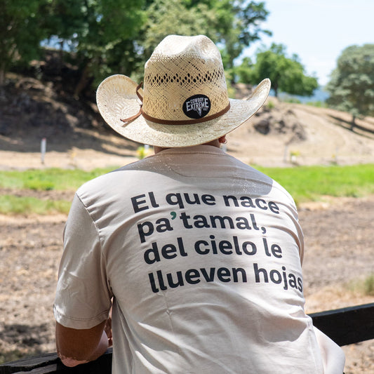 EL QUE NACE PA´ TAMAL - Nude