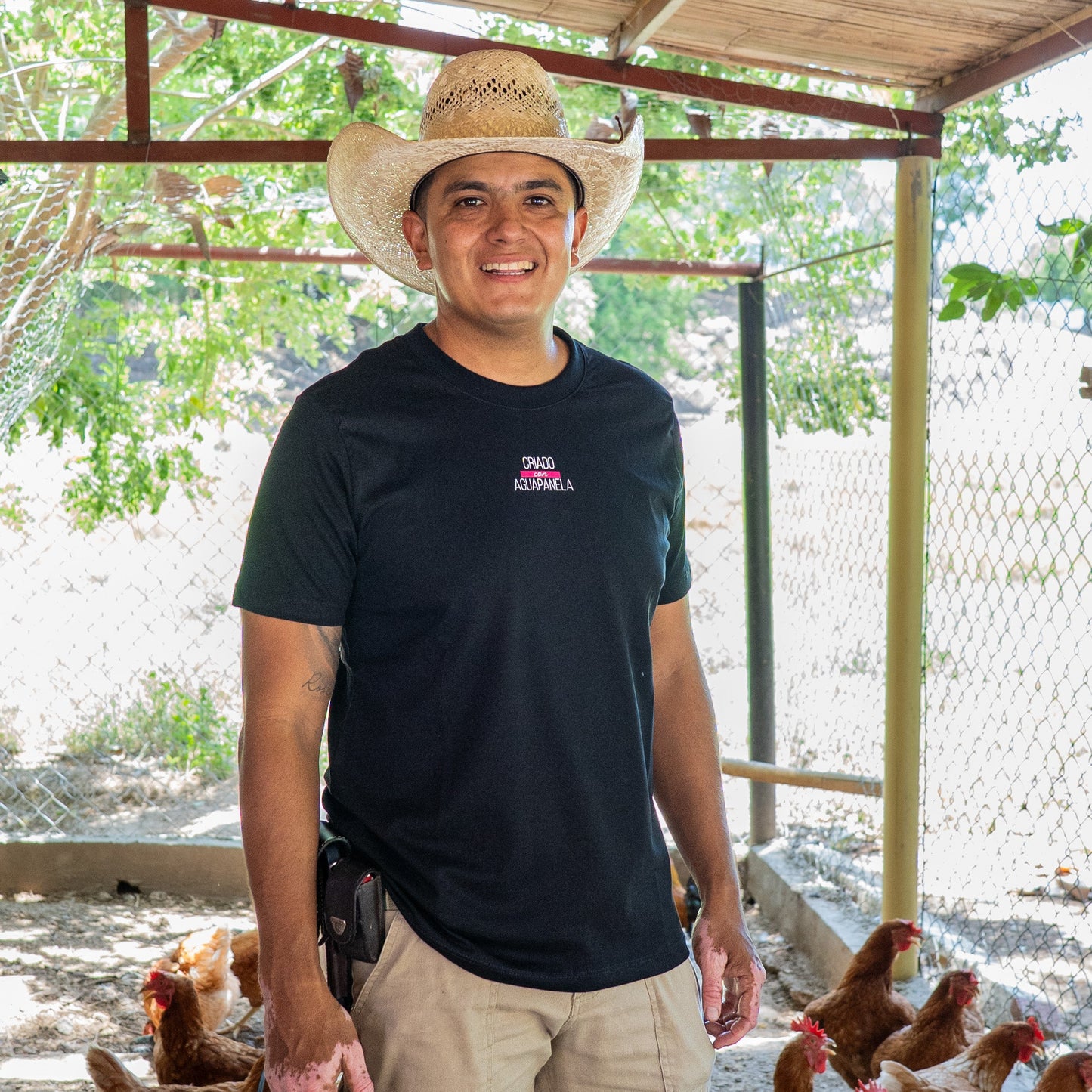 Criado con Aguadepanela- Negra